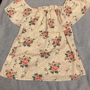 Off shoulder floral